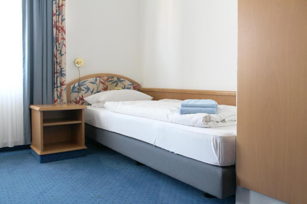 Hotel Haarener Hof Bad Wünnenberg Extérieur photo