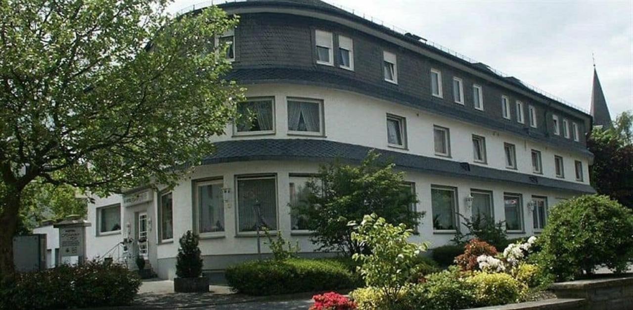 Hotel Haarener Hof Bad Wünnenberg Extérieur photo
